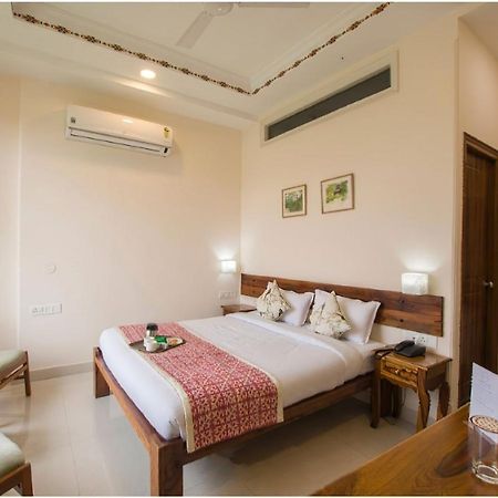 Lakeside Inn Ratanada Jodhpur  Ngoại thất bức ảnh