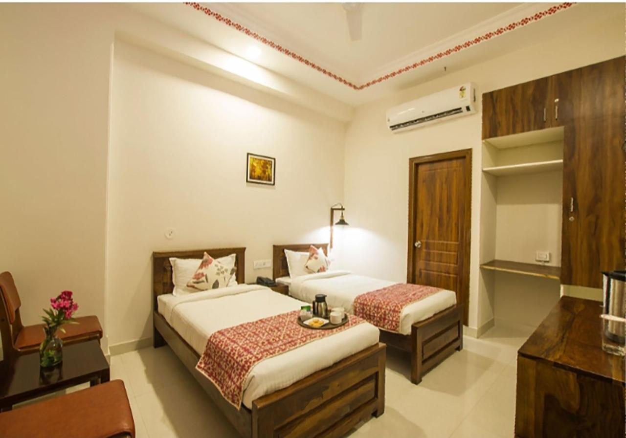 Lakeside Inn Ratanada Jodhpur  Ngoại thất bức ảnh