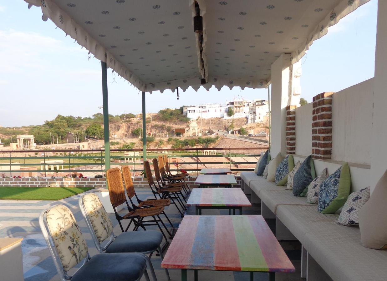 Lakeside Inn Ratanada Jodhpur  Ngoại thất bức ảnh