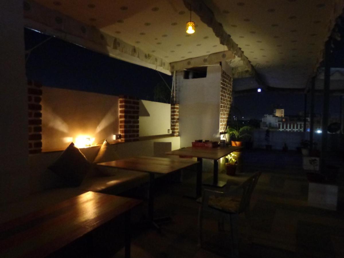 Lakeside Inn Ratanada Jodhpur  Ngoại thất bức ảnh
