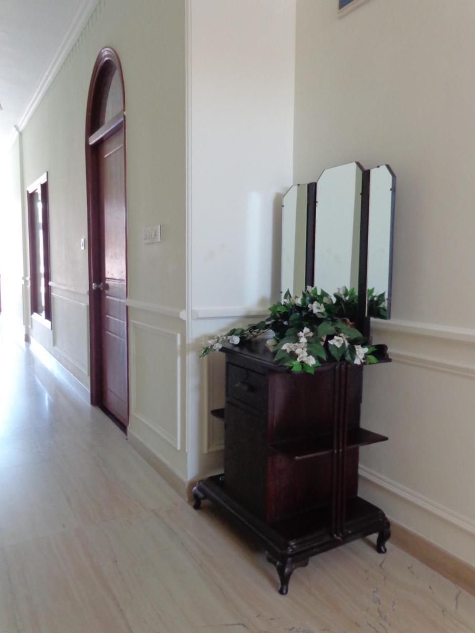 Lakeside Inn Ratanada Jodhpur  Ngoại thất bức ảnh
