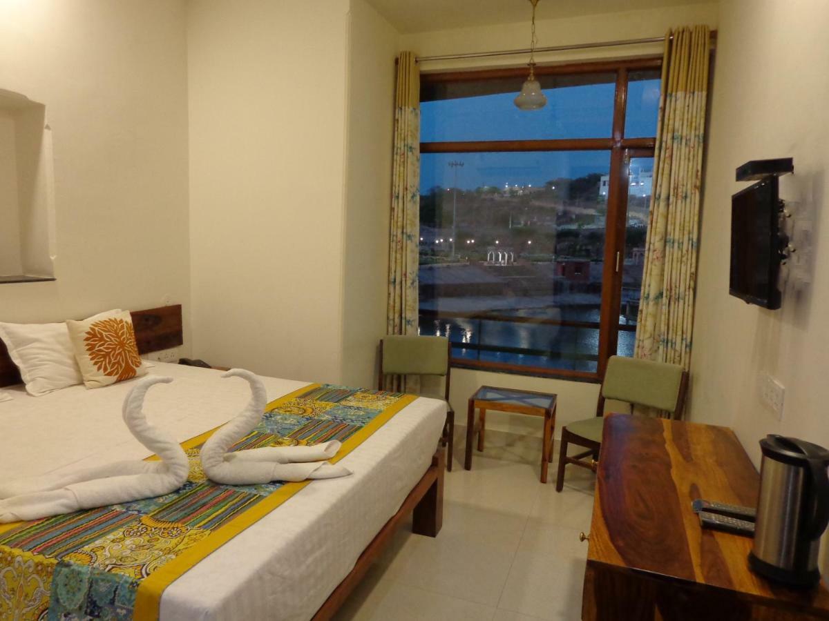 Lakeside Inn Ratanada Jodhpur  Ngoại thất bức ảnh
