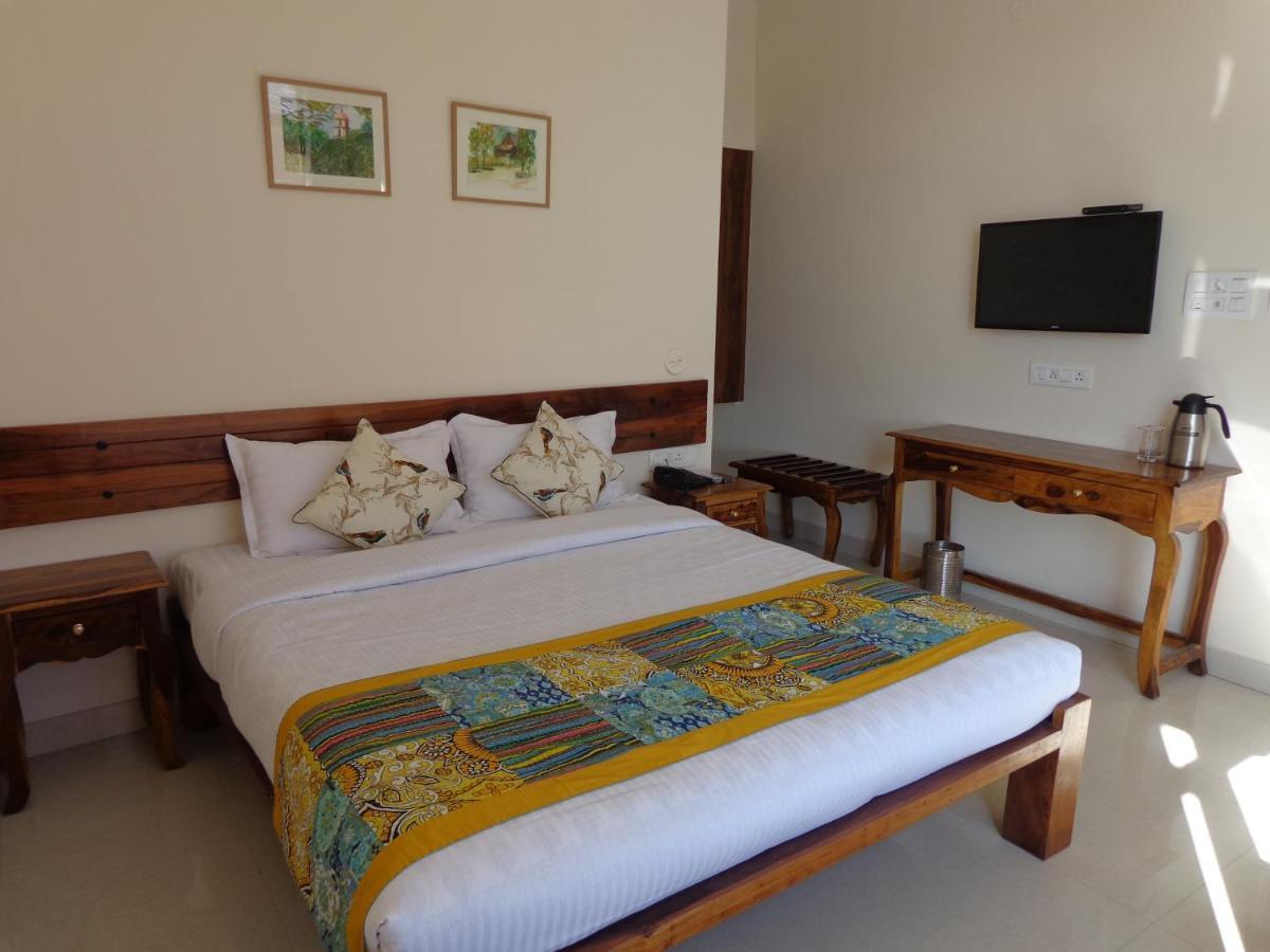 Lakeside Inn Ratanada Jodhpur  Ngoại thất bức ảnh